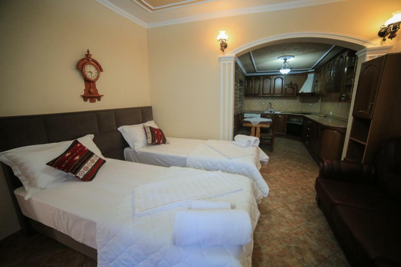 Kaloshi Villa Kruje Bagian luar foto